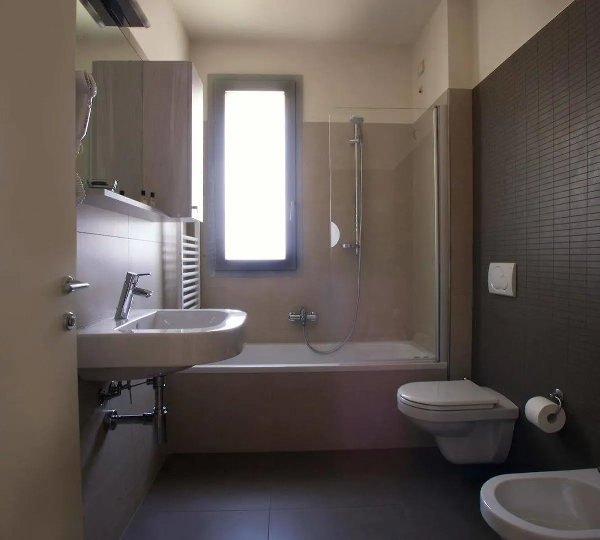 צ'רנוסקו סול נוויליו Residence Le Querce צ'רנוסקו סול נוויליו